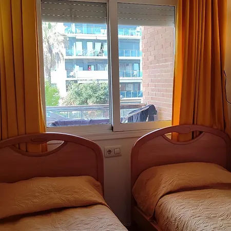 Duplex 2-bedroom Family F&f *