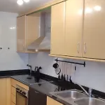 Duplex 2-bedroom Family F&f 아파트 *